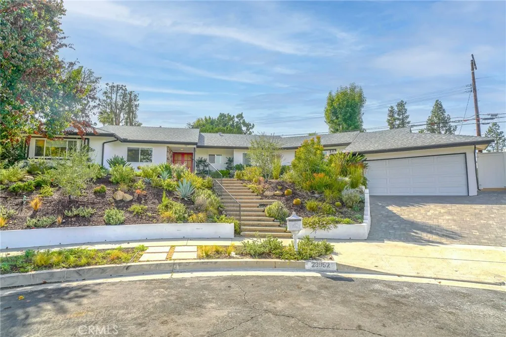23952 Nomar Street, Woodland Hills, California 91367 home-pic-39